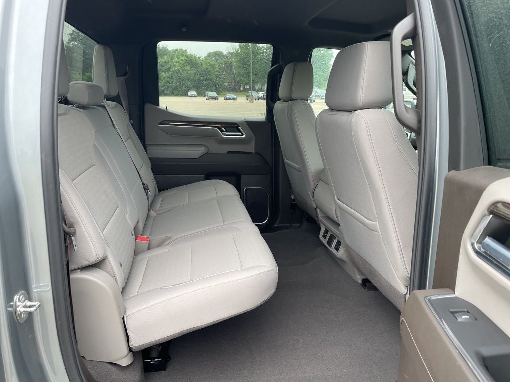 2024 Chevrolet Silverado 1500 LT LT1