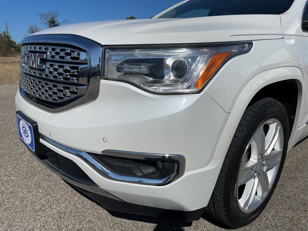 2019 GMC Acadia Denali