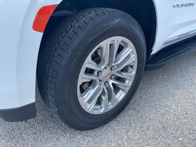2024 GMC Yukon XL SLT