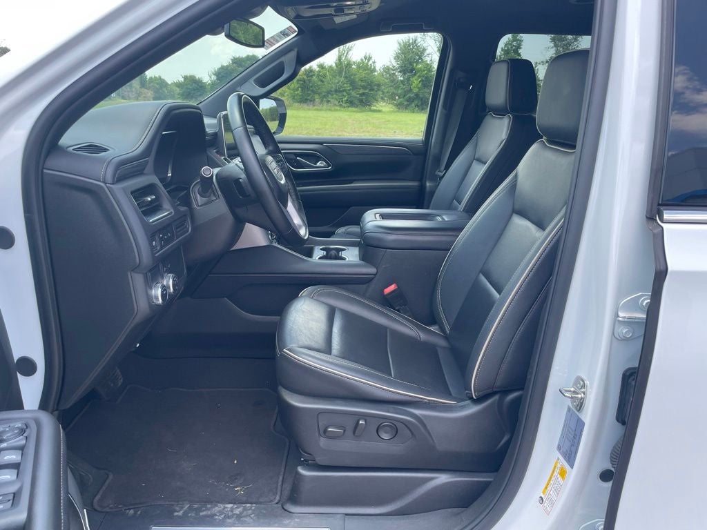 2024 GMC Yukon XL SLT