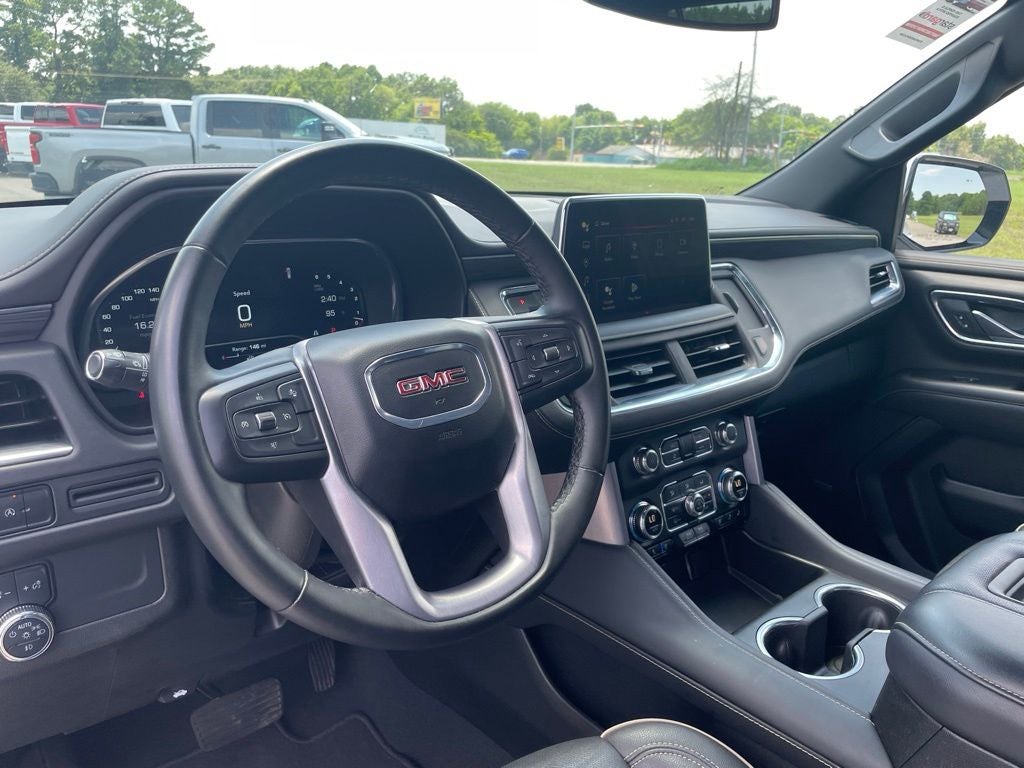 2024 GMC Yukon XL SLT