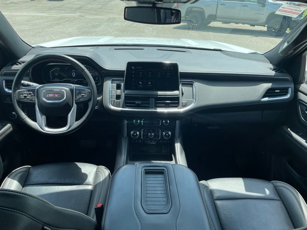 2024 GMC Yukon XL SLT