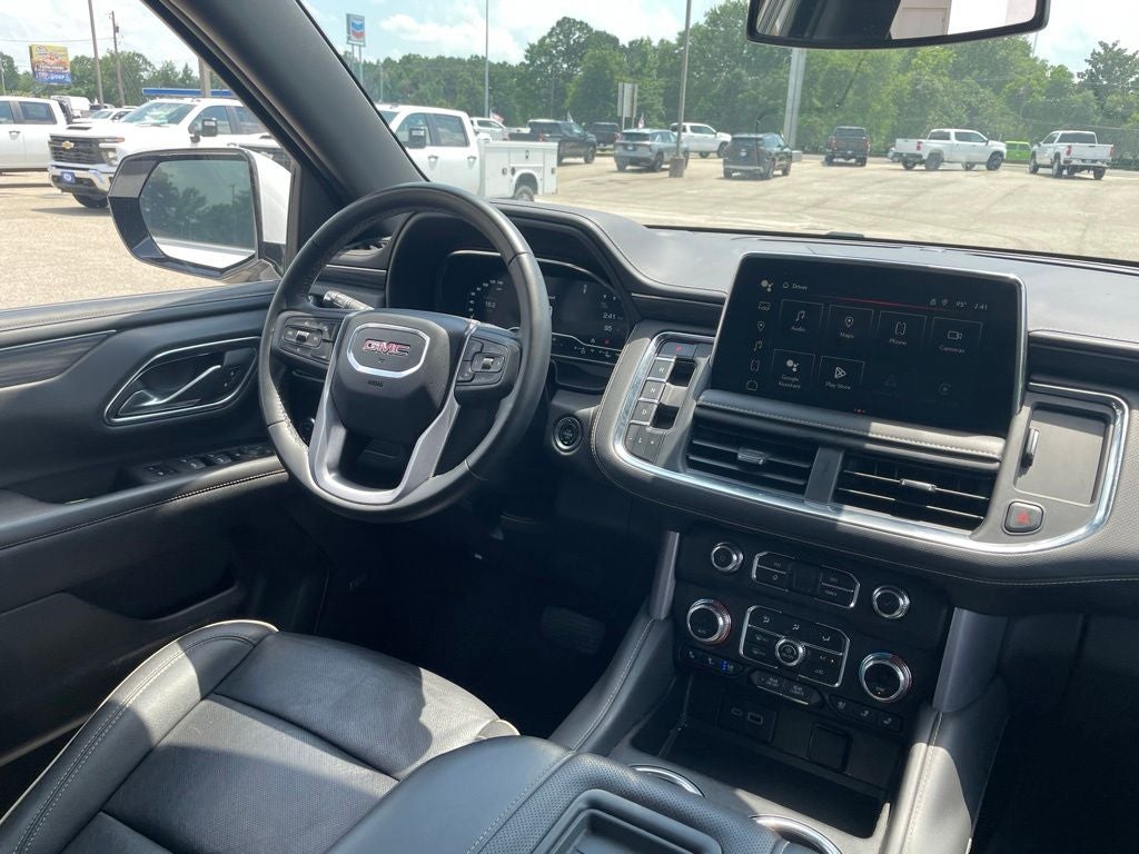 2024 GMC Yukon XL SLT