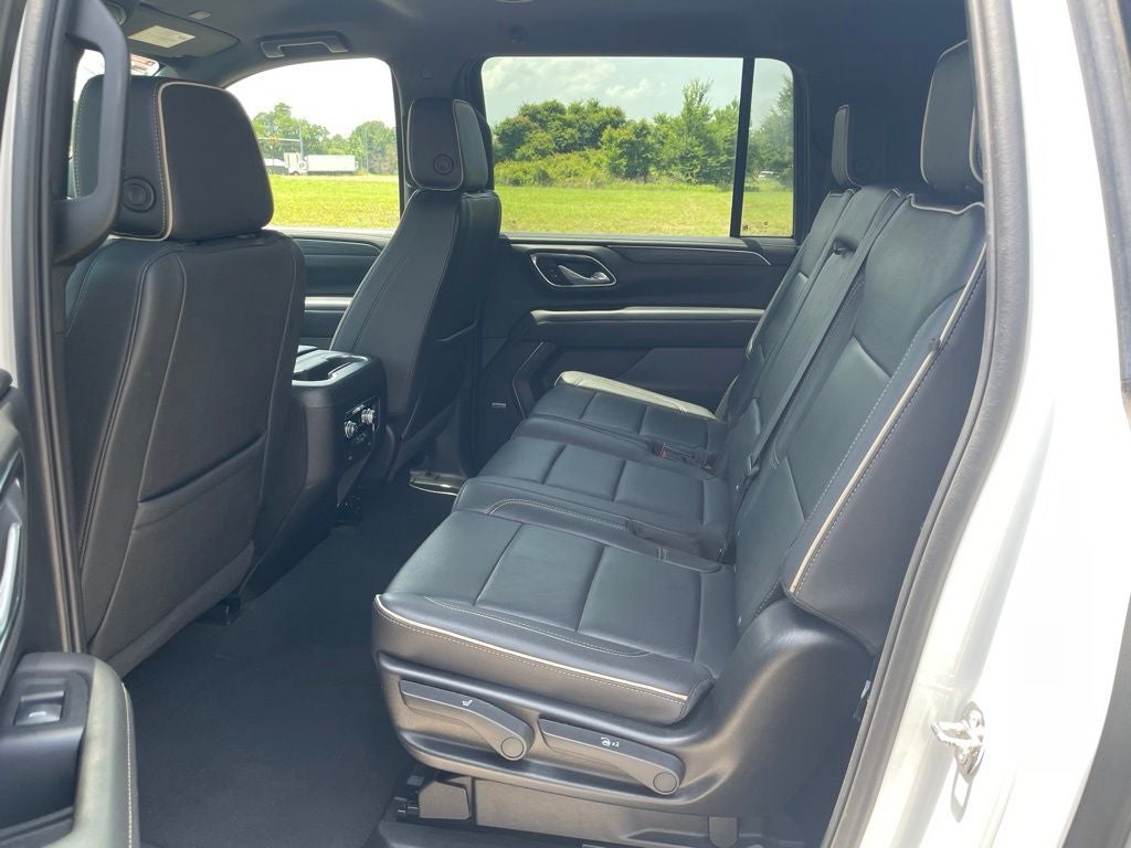 2024 GMC Yukon XL SLT