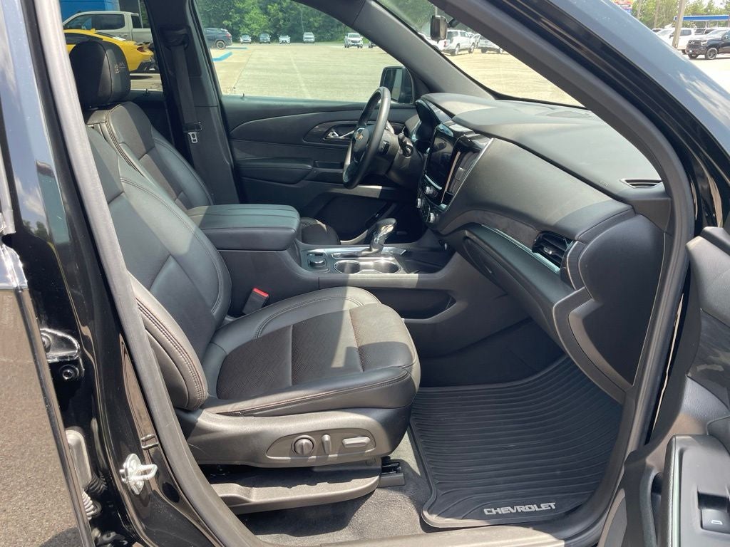 2023 Chevrolet Traverse High Country