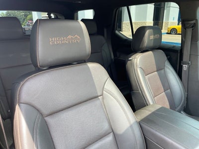 2023 Chevrolet Traverse High Country