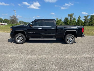 2019 GMC Sierra 2500HD Denali