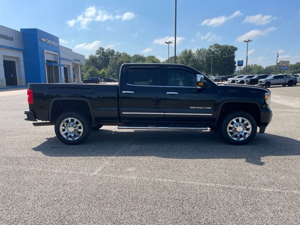 2019 GMC Sierra 2500HD Denali