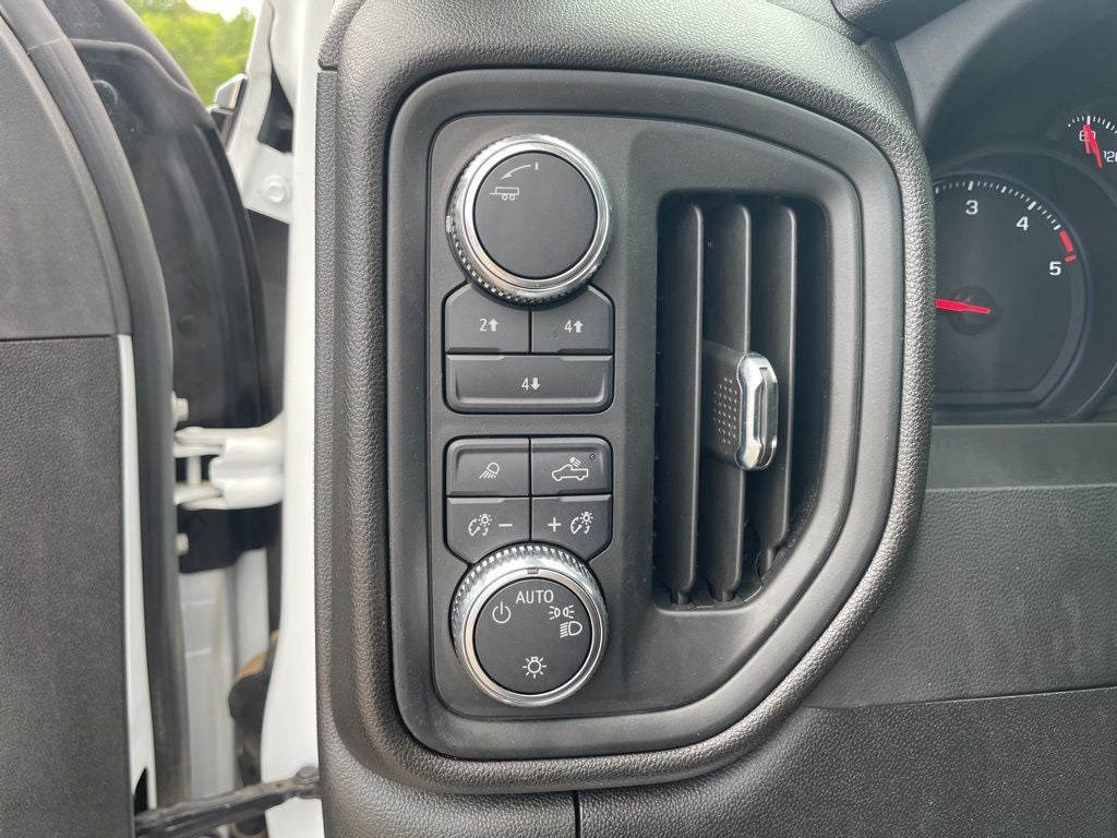 2024 GMC Sierra 2500HD Pro
