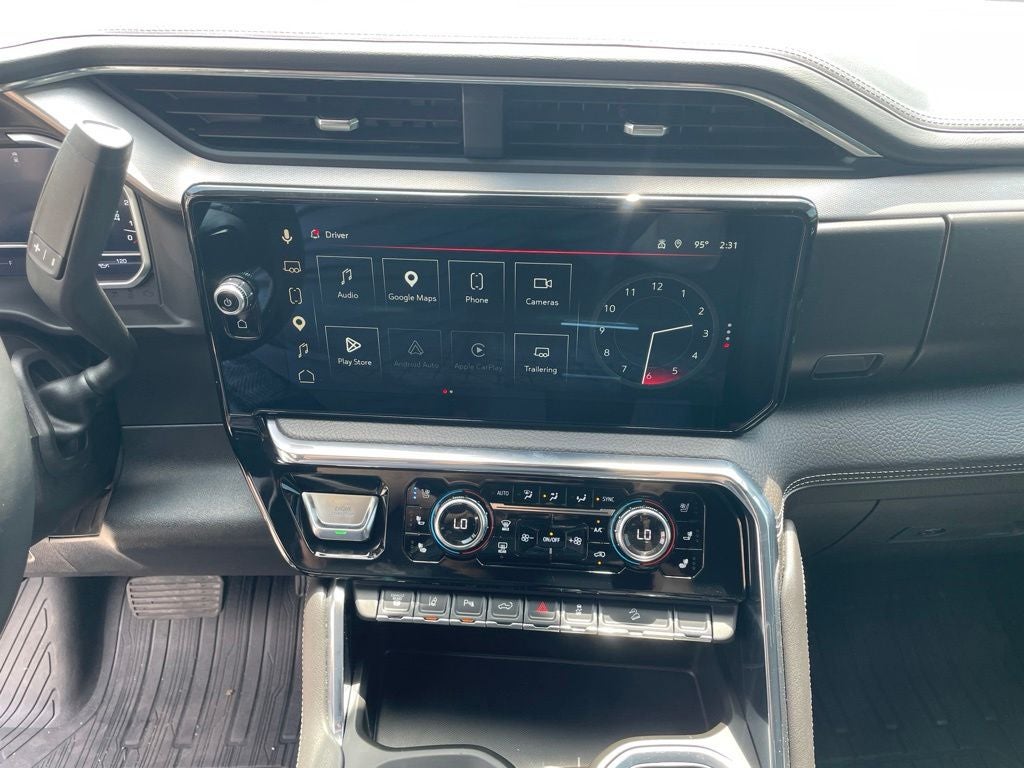 2025 GMC Sierra 2500HD Denali