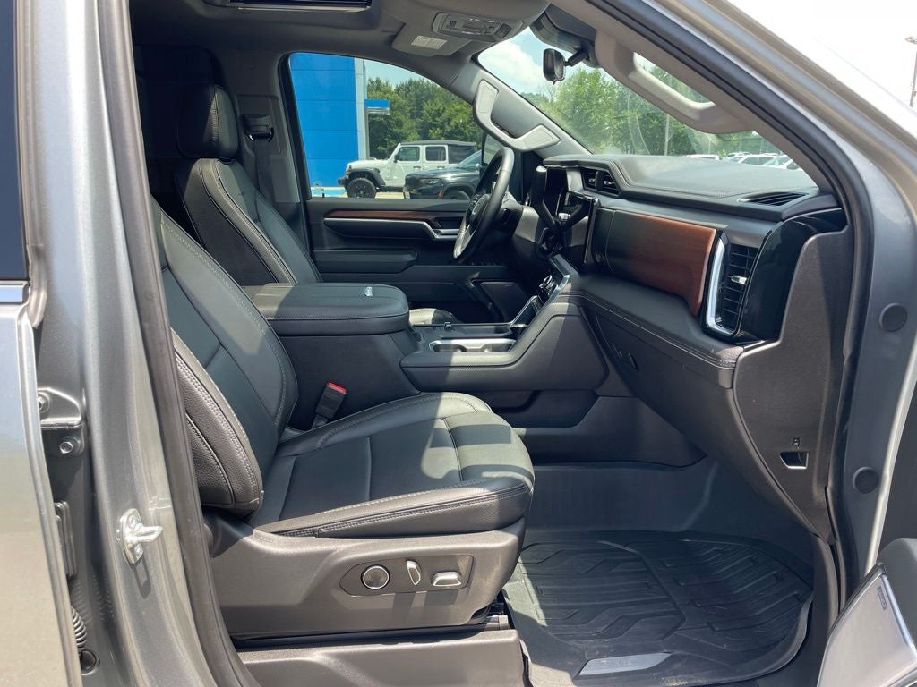 2025 GMC Sierra 2500HD Denali