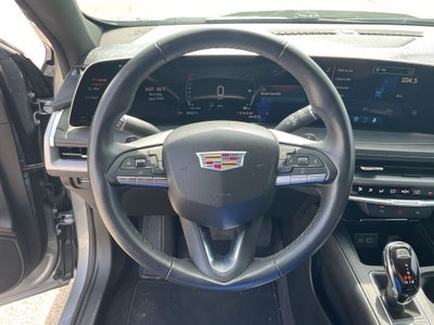 2025 Cadillac XT4 Premium Luxury