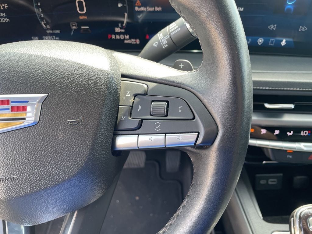 2025 Cadillac XT4 Premium Luxury