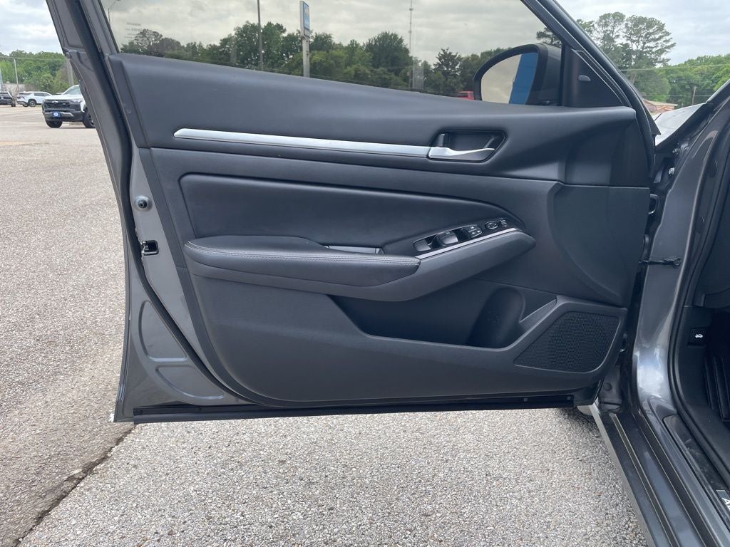 2024 Nissan Altima 2.5 SL