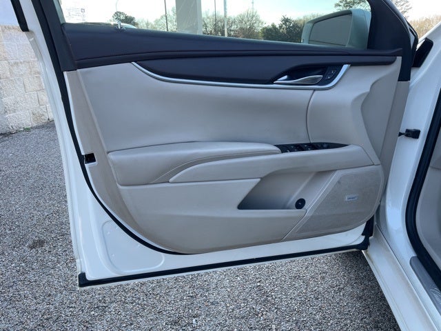 2014 Cadillac XTS Base