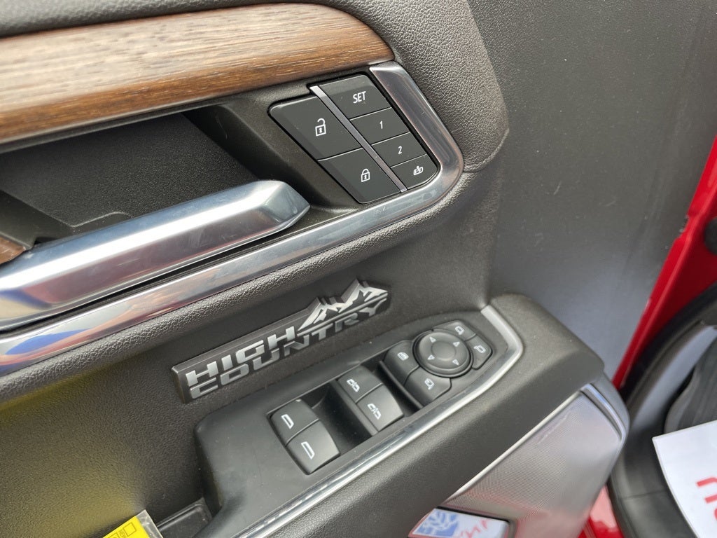 2023 Chevrolet Silverado 1500 High Country