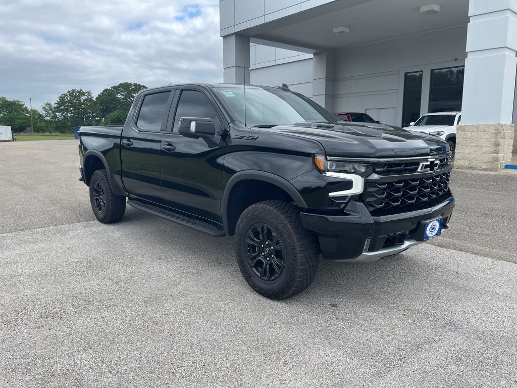 2025 Chevrolet Silverado 1500 ZR2