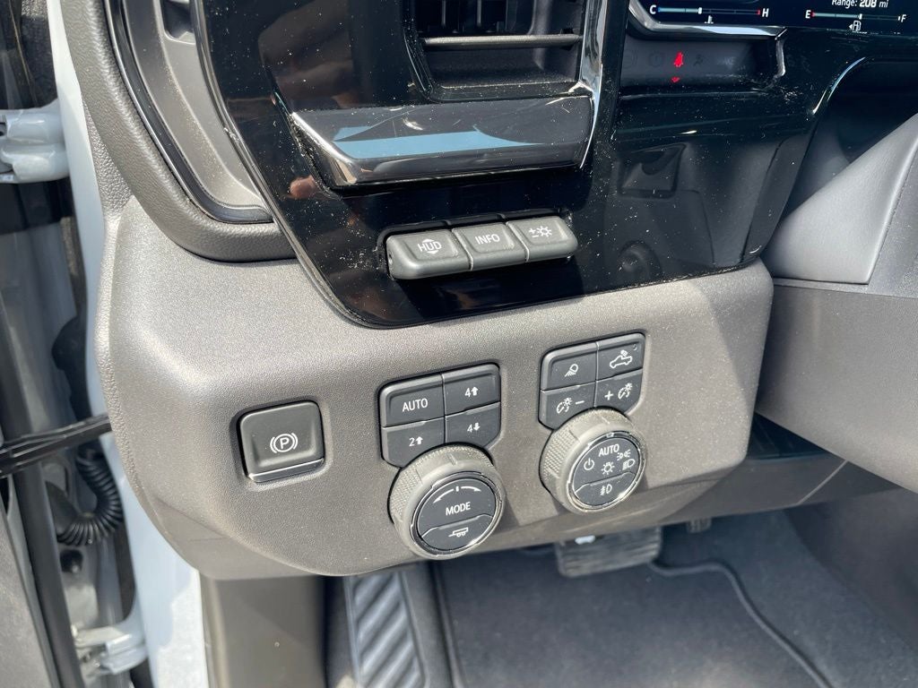 2025 Chevrolet Silverado 1500 ZR2