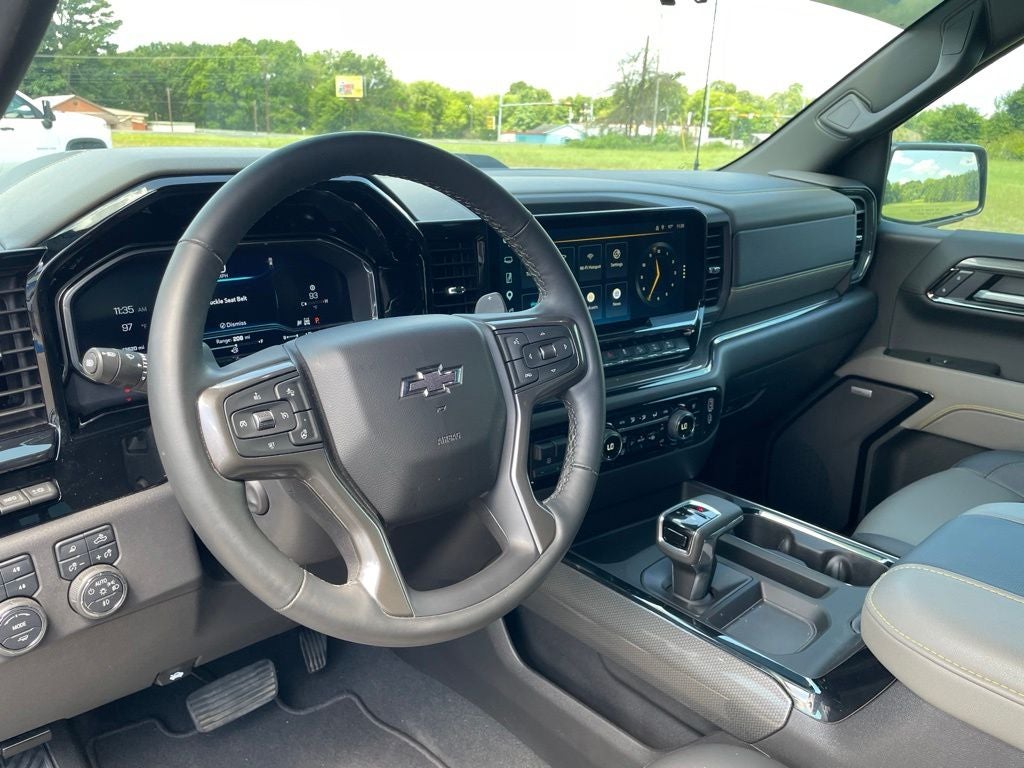 2025 Chevrolet Silverado 1500 ZR2