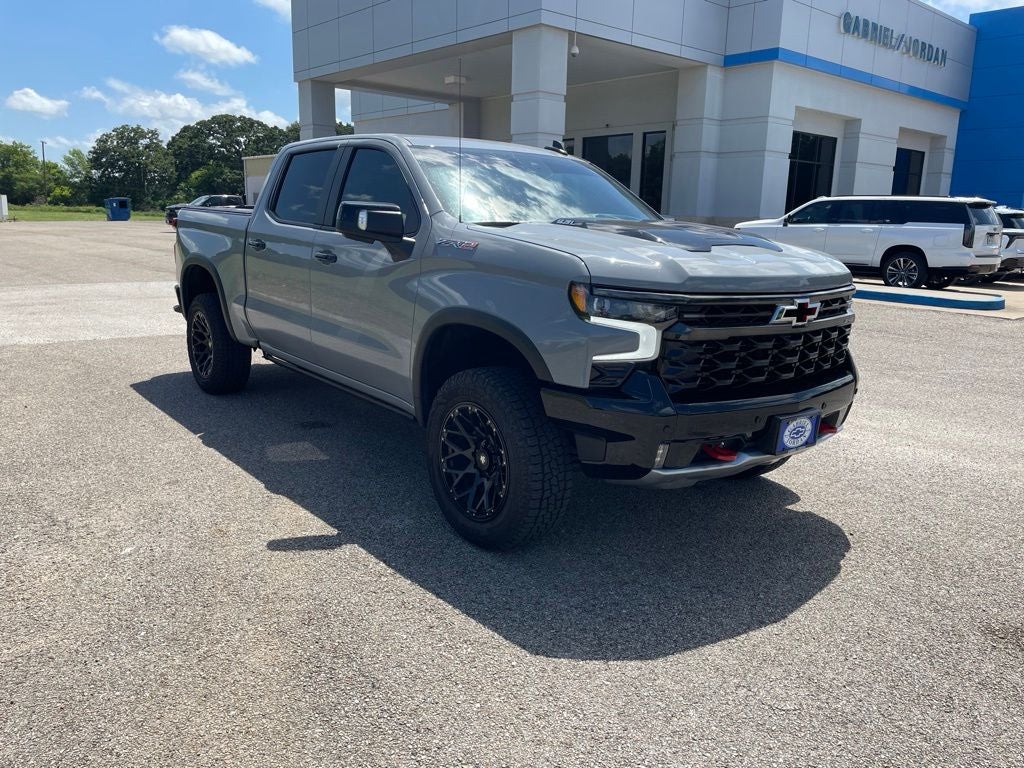 2025 Chevrolet Silverado 1500 ZR2