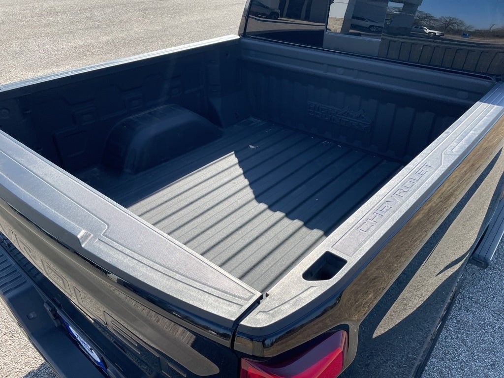 2022 Chevrolet Silverado 1500 LTD High Country