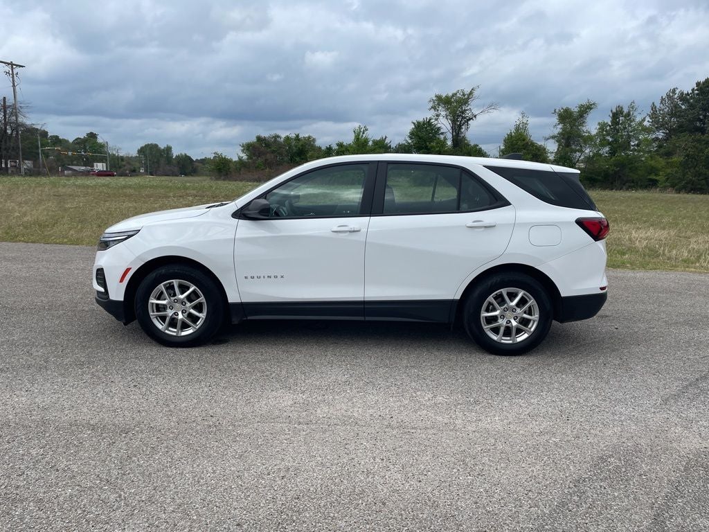 2022 Chevrolet Equinox LS