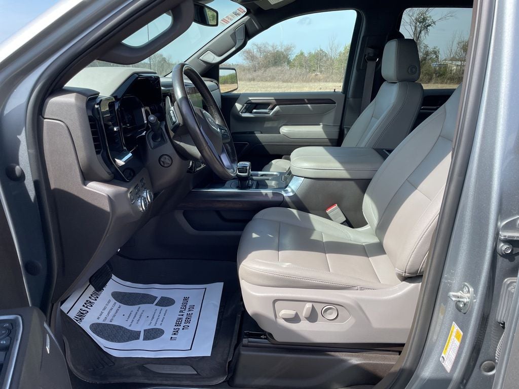 2023 GMC Sierra 1500 SLT