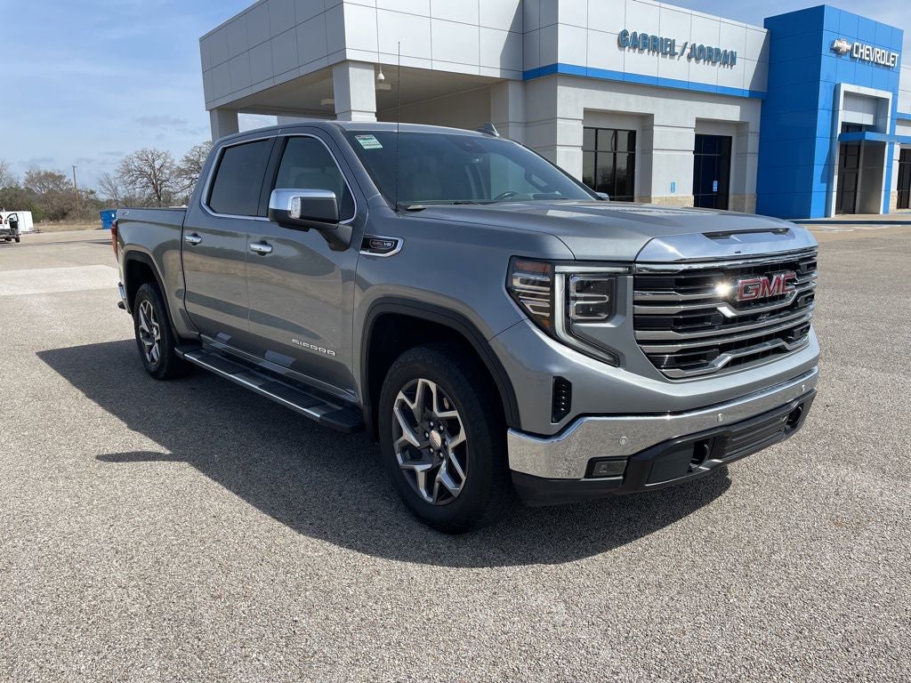 2023 GMC Sierra 1500 SLT
