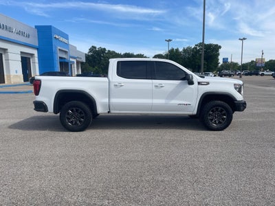2024 GMC Sierra 1500 AT4X