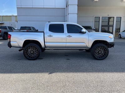 2023 Toyota Tacoma SR V6