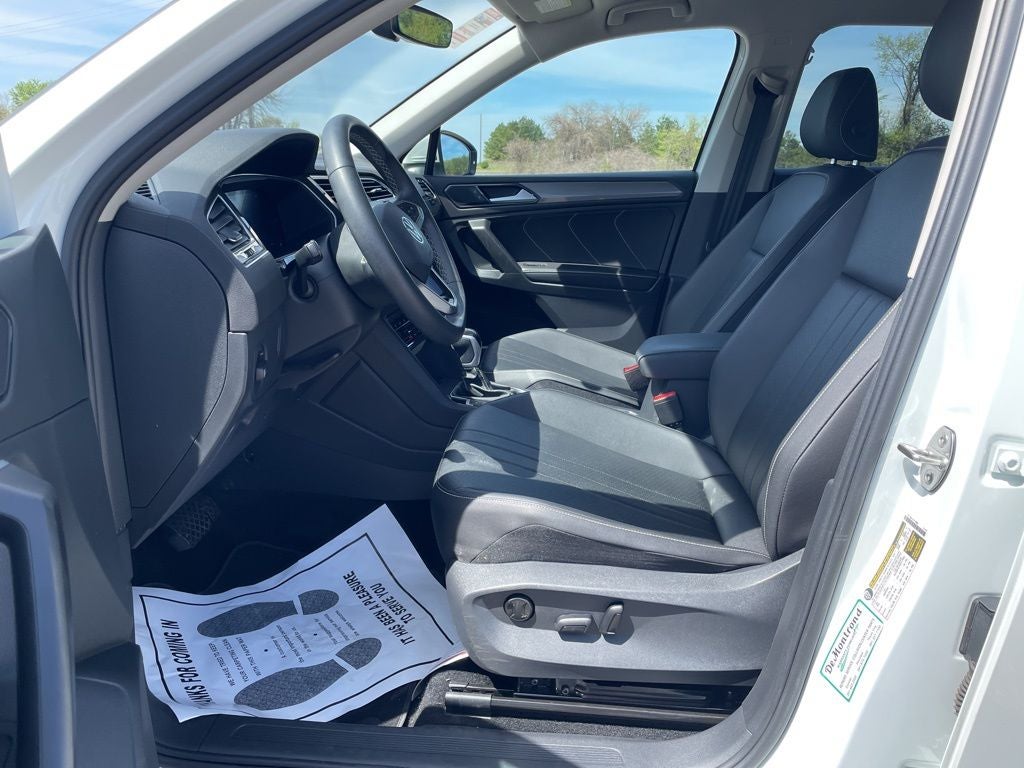 2023 Volkswagen Tiguan 2.0T SE