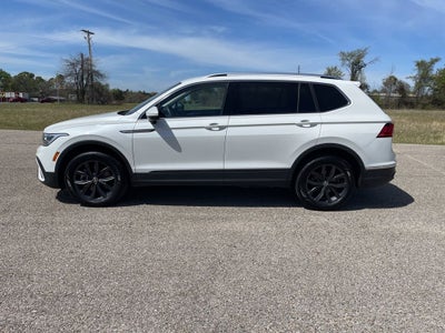 2023 Volkswagen Tiguan 2.0T SE