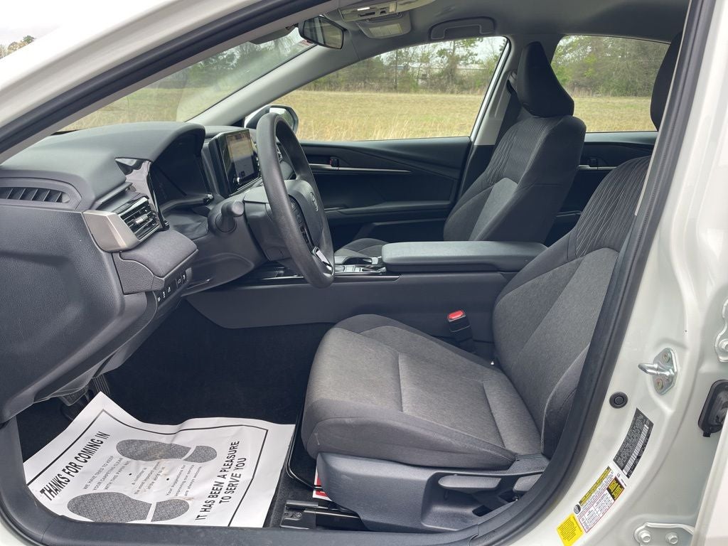 2025 Toyota Camry Base