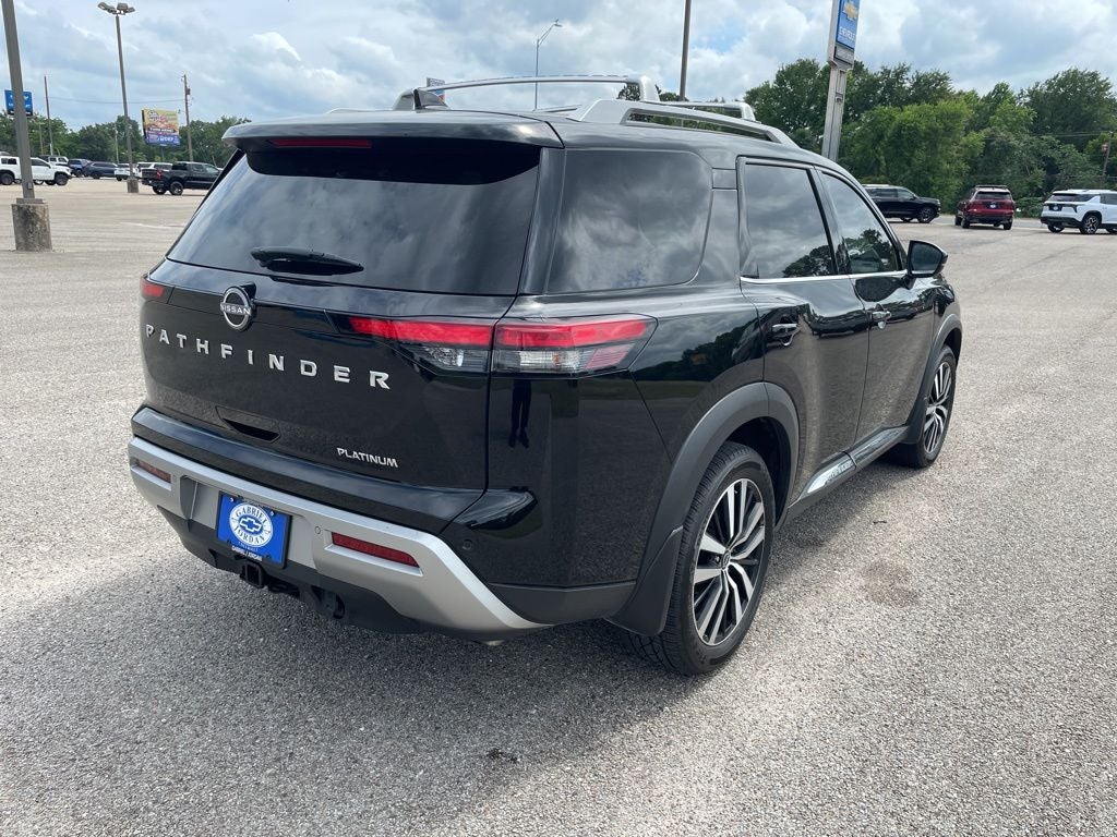 2024 Nissan Pathfinder Platinum