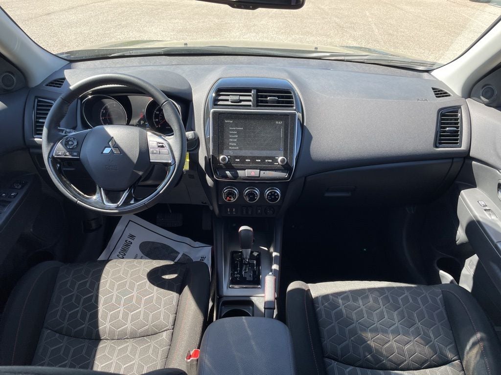 2025 Mitsubishi Outlander Sport 2.0 SE
