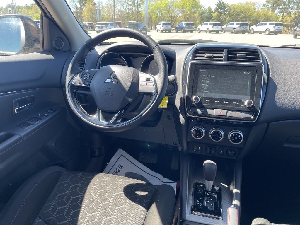 2025 Mitsubishi Outlander Sport 2.0 SE