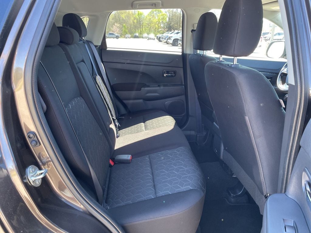 2025 Mitsubishi Outlander Sport 2.0 SE