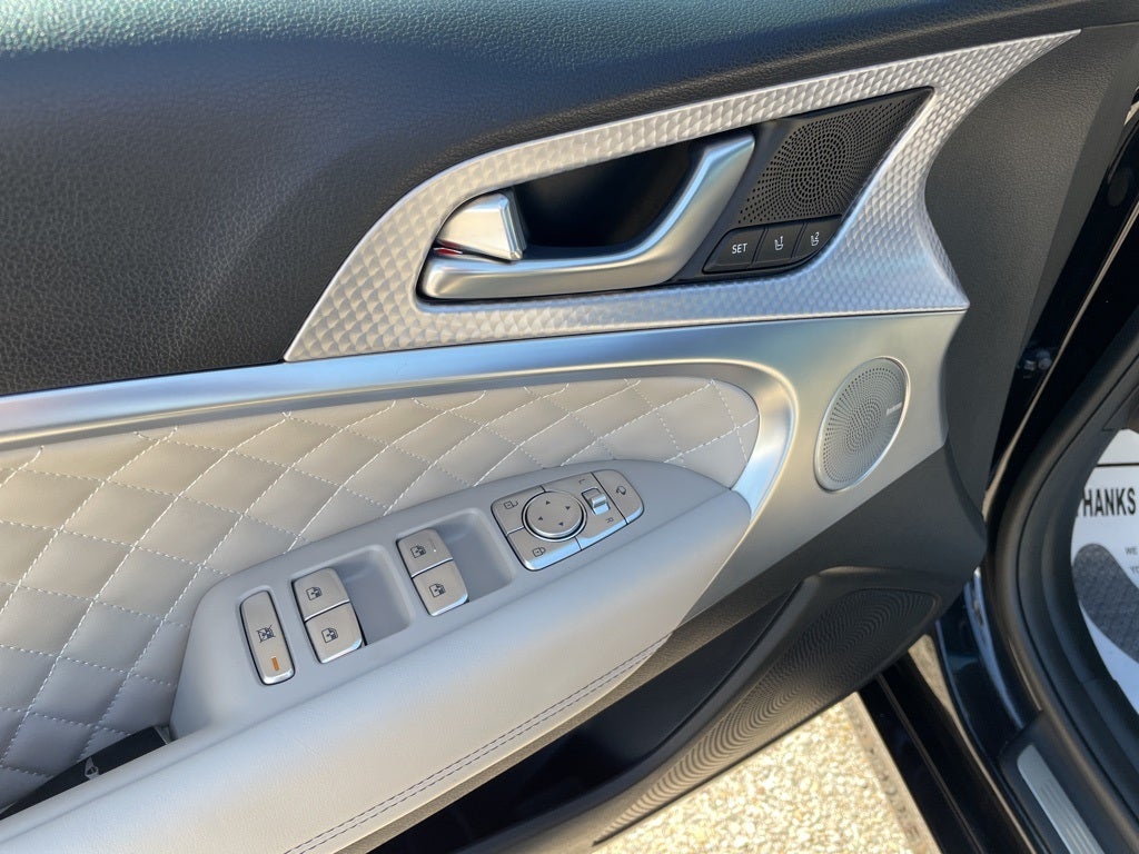 2023 Genesis G70 3.3T