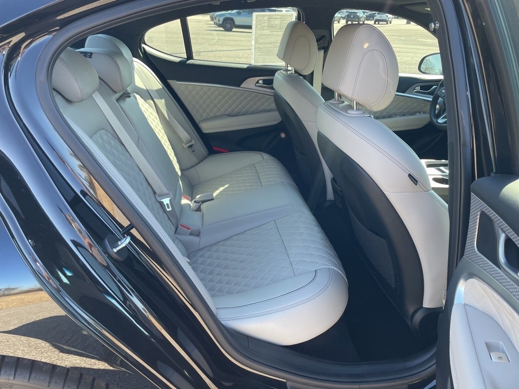 2023 Genesis G70 3.3T