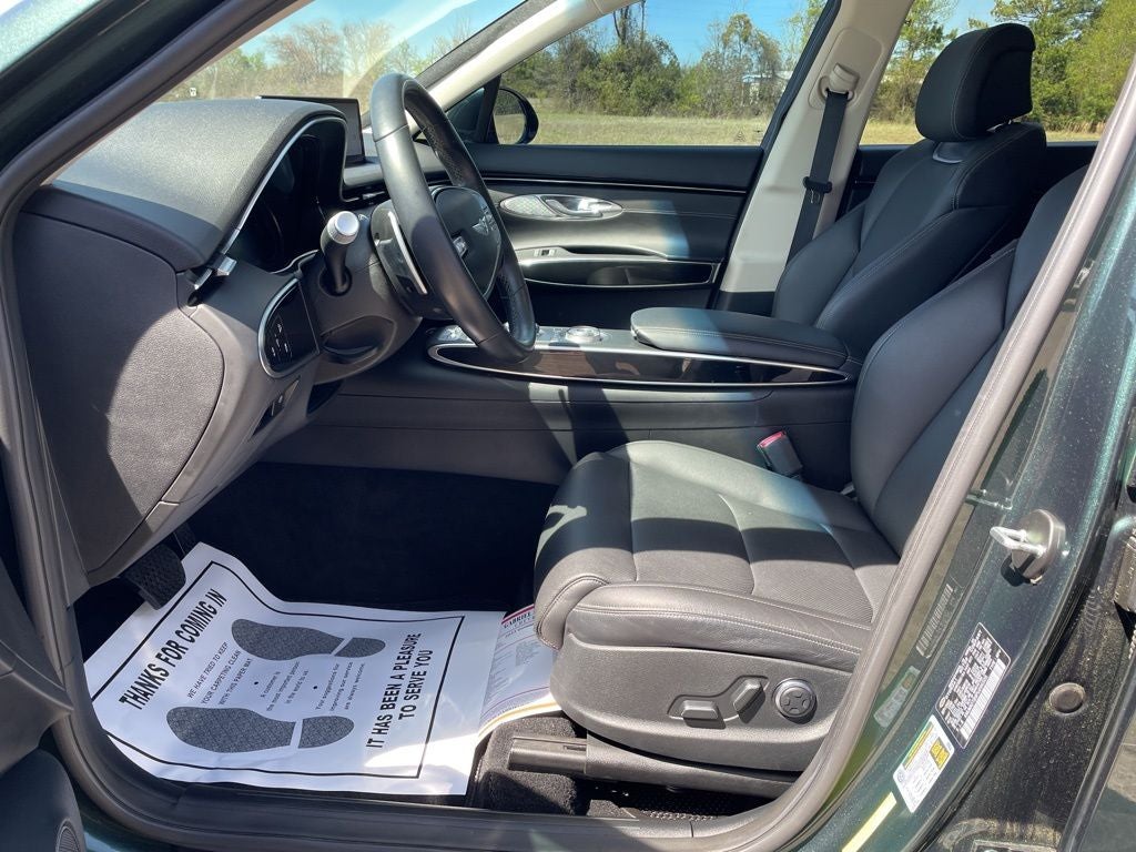 2023 Genesis GV70 2.5T