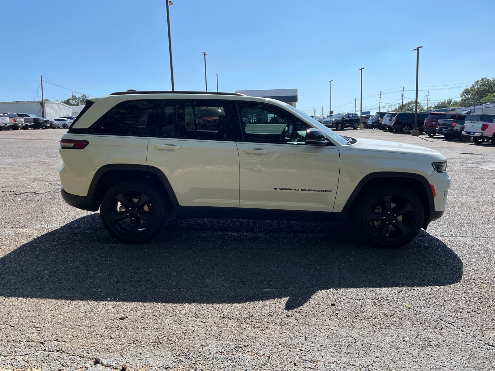 2023 Jeep Grand Cherokee Altitude X