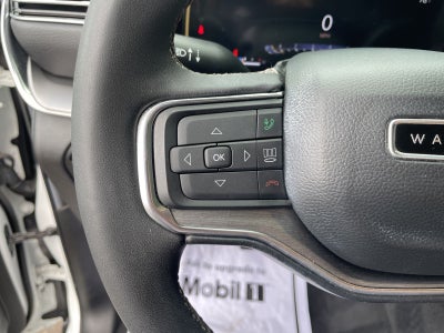 2023 Jeep Wagoneer Base