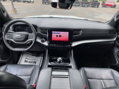 2023 Jeep Wagoneer Base