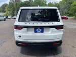 2023 Jeep Wagoneer Base