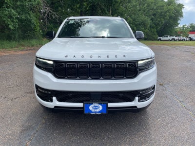 2023 Jeep Wagoneer Base