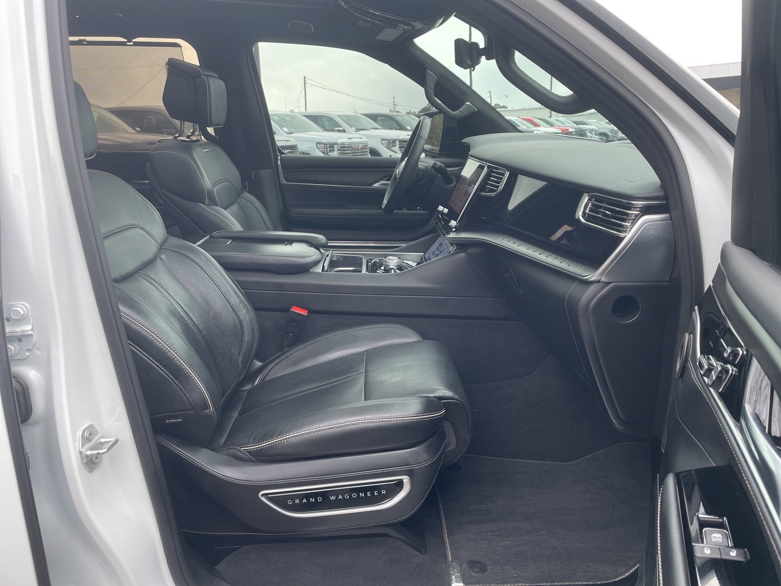 2024 Jeep Grand Wagoneer Series II