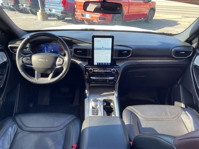 2022 Ford Explorer Platinum