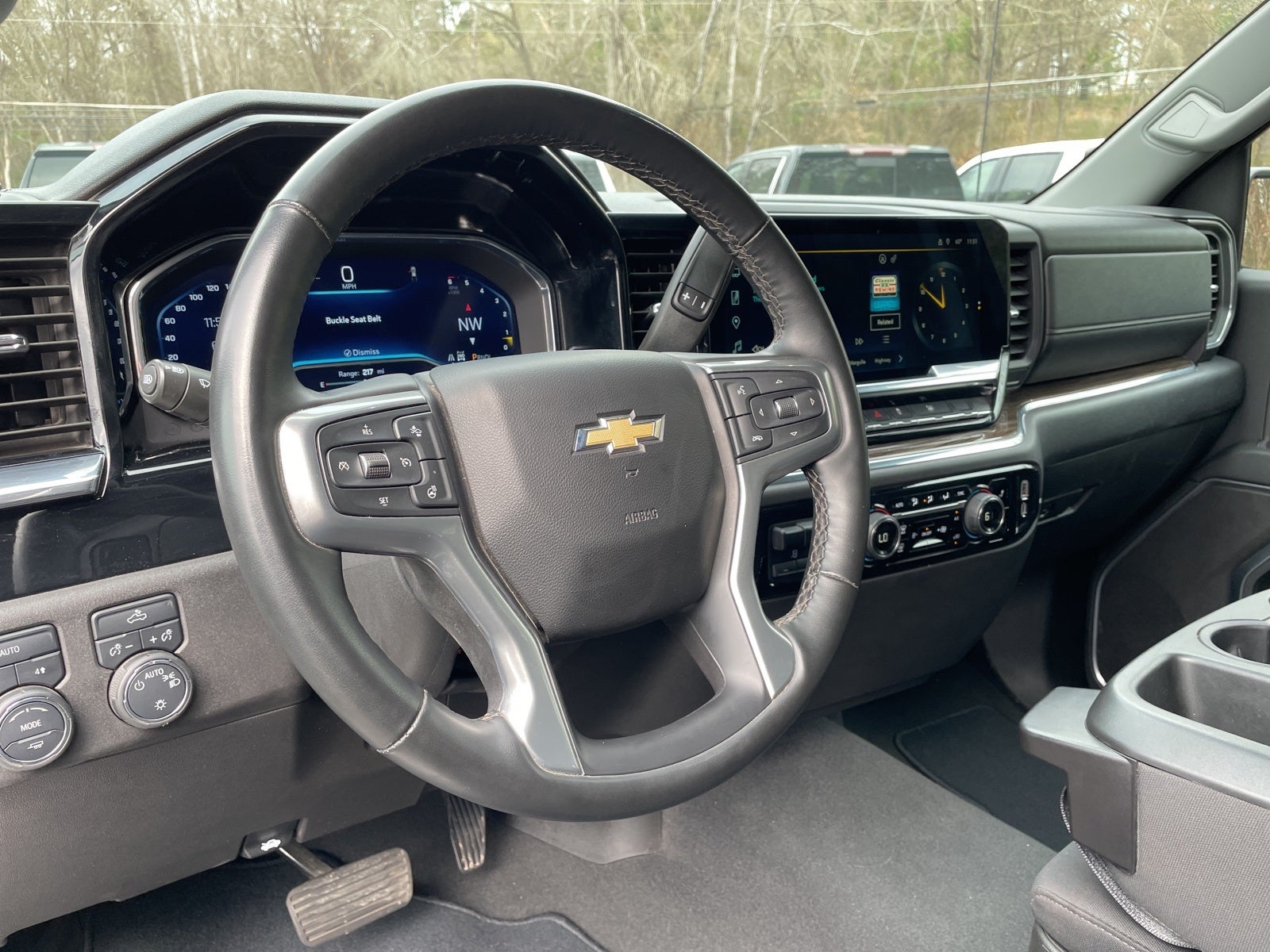 2025 Chevrolet Silverado 1500 LT LT1