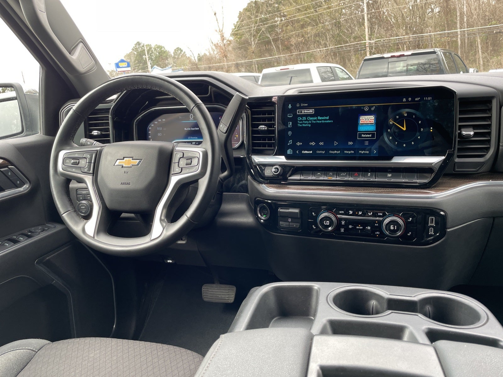 2025 Chevrolet Silverado 1500 LT LT1