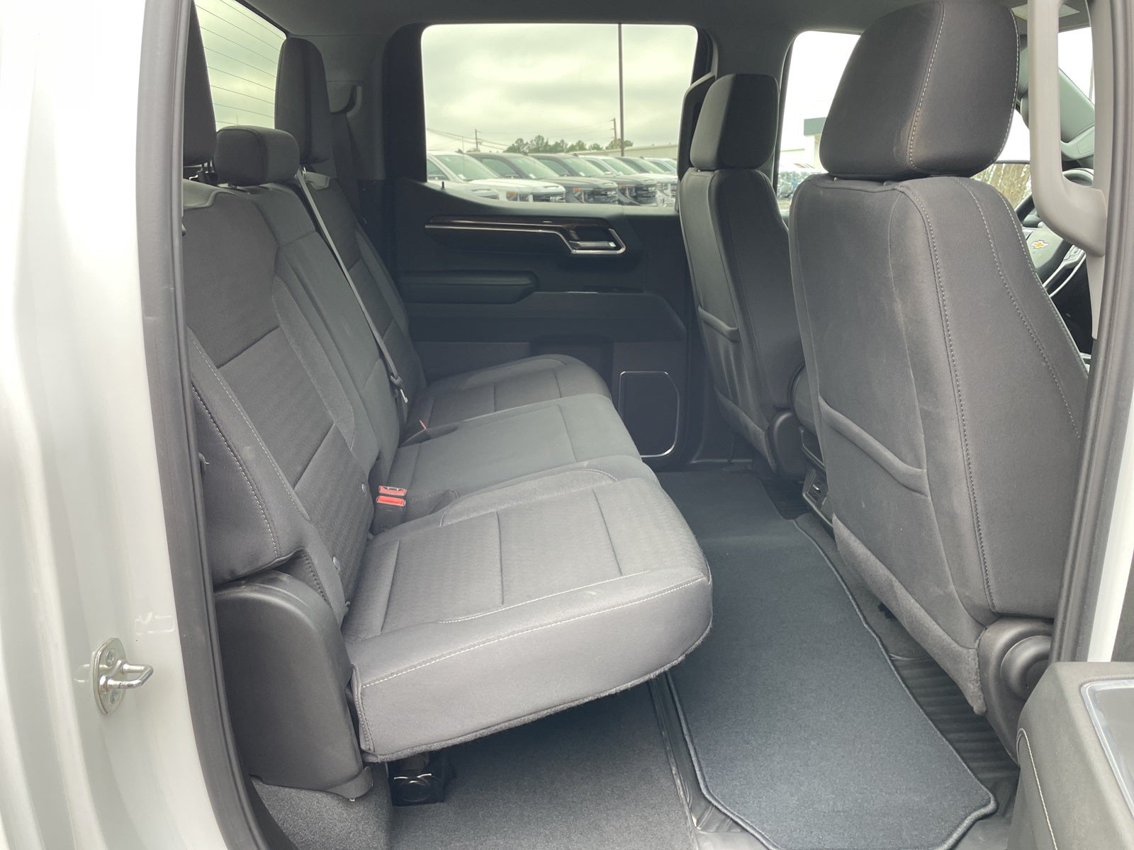 2025 Chevrolet Silverado 1500 LT LT1